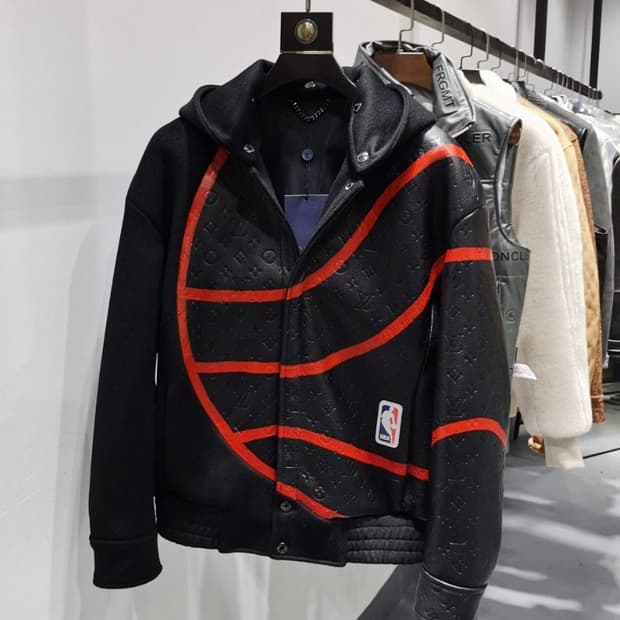 [정품]루이비통 X NBA 한정판 플레이어 레더 믹스 가죽자켓 XL