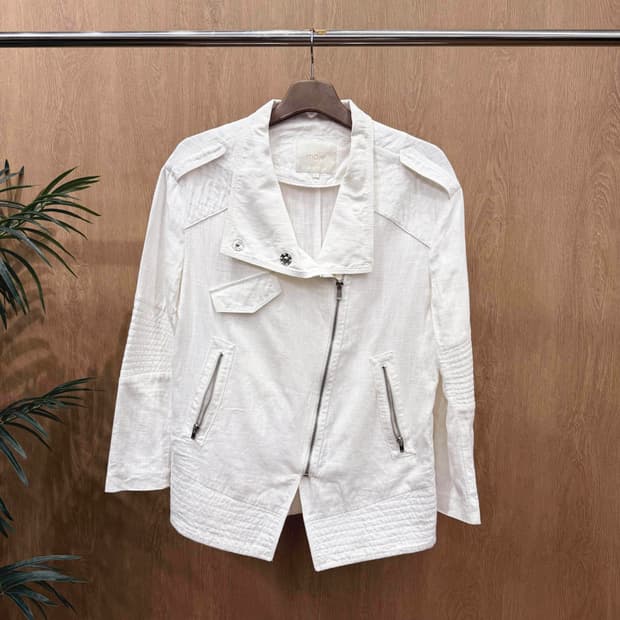 마쥬 린넨 블렌드 자켓 사선지퍼 스냅버튼 포켓 디테일 아이보리