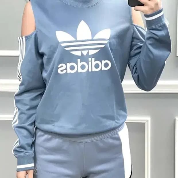 아디다스 콜드 숄더 트레포일 스웻셔츠~55