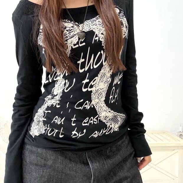Black ribbon printed long sleeve