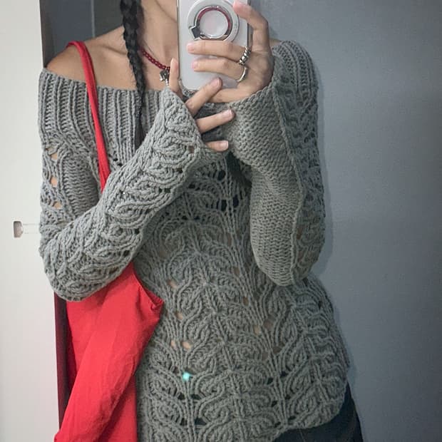 gray off knit top