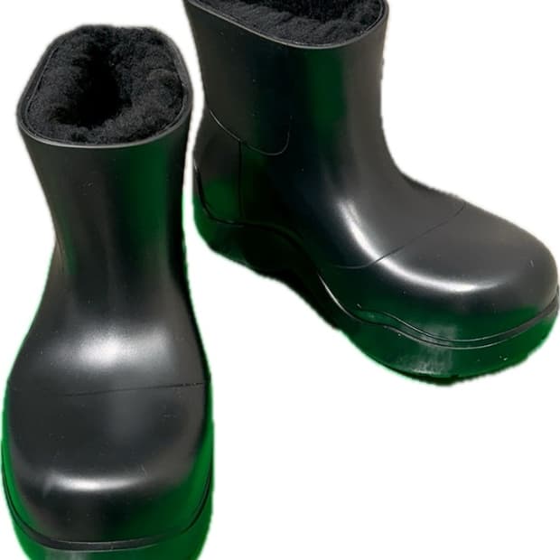 BOTTEGA VENETA SHEARING 퍼들 앵클 부츠