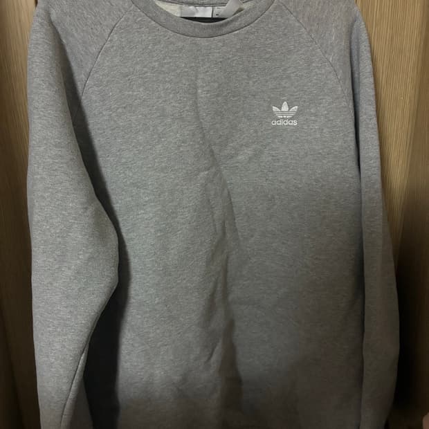 아디다스 맨투맨