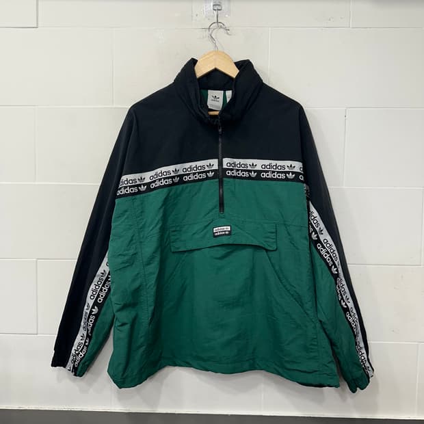 아디다스 반집업 바람막이