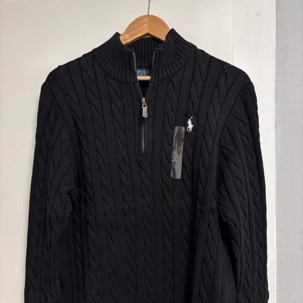 폴로 랄프로렌 블랙 케이블 반집업 니트 L 가격 많이 내려요