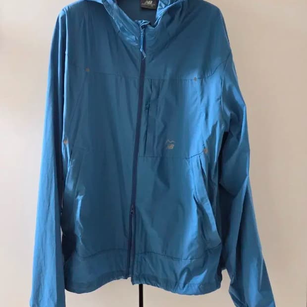 Cayl 뉴발란스 퍼텍스 라이트 윈드자켓