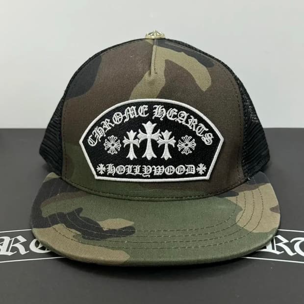 크롬하츠] 카모 메쉬 트러커 햇 (Chrome Hearts King Ta