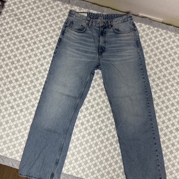 zara 자라 연중청 루즈핏 데님 청바지 32사이즈 새상품 판매ㅐ