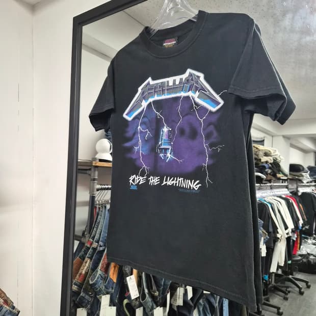 90s Metallica 'Ride the Lightning' 티셔츠