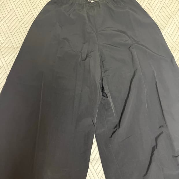 그라미치 나일론 플레어 팬츠 
