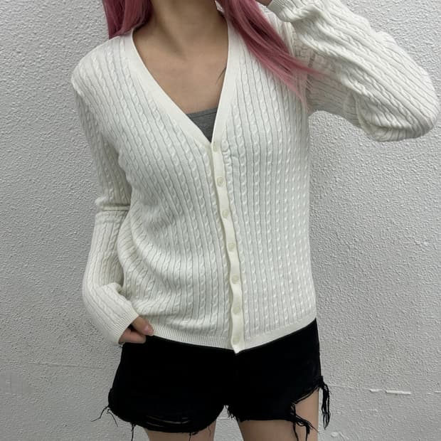 브랜디멜빌 화이트 꽈배기 니트 가디건