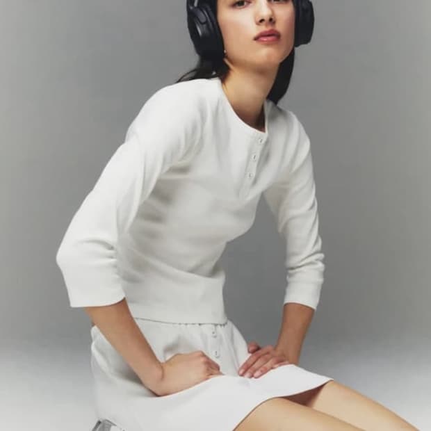 글로니 3/4 Button fly tee (white)