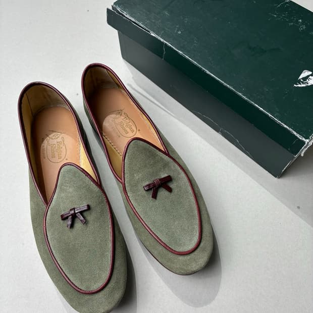 벨지안 슈즈 로퍼 MR.CASUAL 스웨이드 올리브 그린 9사이즈