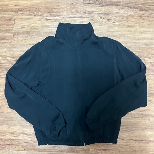 Les 큐프라 집업 1