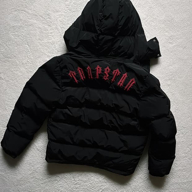 트랩스타 새상품 패딩