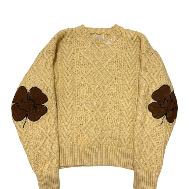 AECA 에이카 니트 스웨터