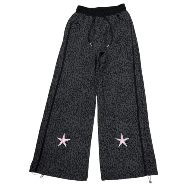러브이즈트루 포켓 트레이닝 스트링 팬츠 레오파드 호피 차콜