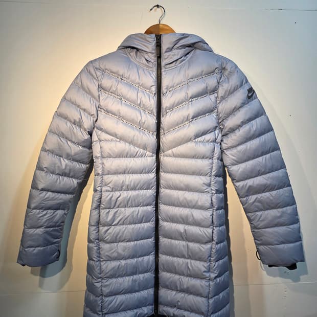 나이키 에어로프트 블루 구스다운 경량패딩s사이즈