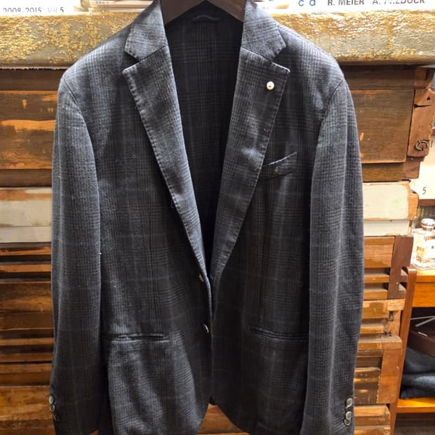 이탈리아 브랜드 루비암 트위드자켓