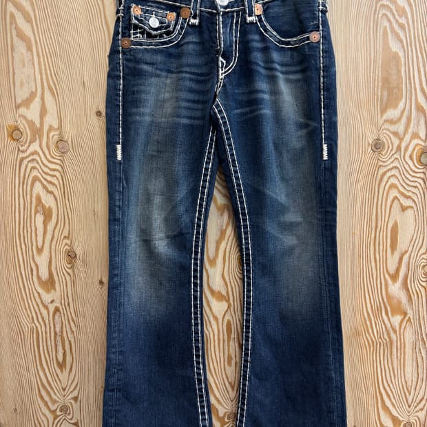 트루릴리전 빌리 슈퍼 T 부츠컷 데님 팬츠