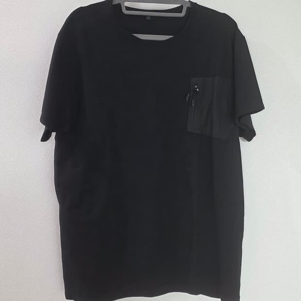 새제품/위뜨) Huit 포켓 티셔츠 L