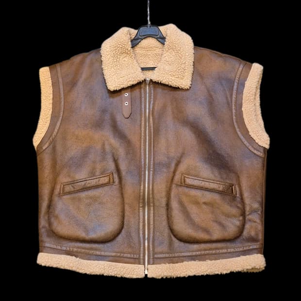 FREE(착샷잇음) 브라운 무스탕 조끼자켓