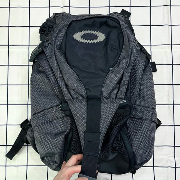오클리 백팩