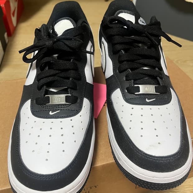 나이키 에어포스 1 로우 블랙/화이트(범고래) 265