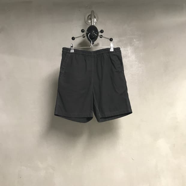 단톤 블랙 반바지 36(W)