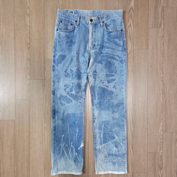 에드윈 라이트 블루 러기드 워싱 데님 팬츠