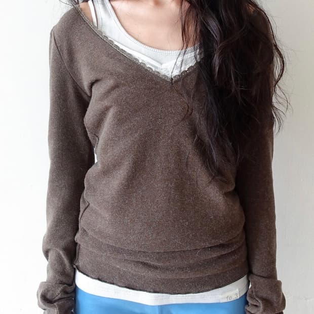 샵페어리 iris long top (khaki)