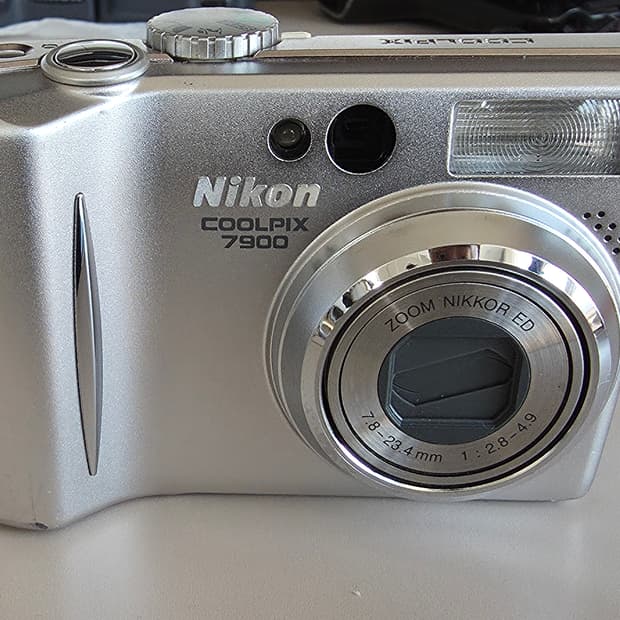 니콘 쿨픽스 7900 빈티지 디지털카메라