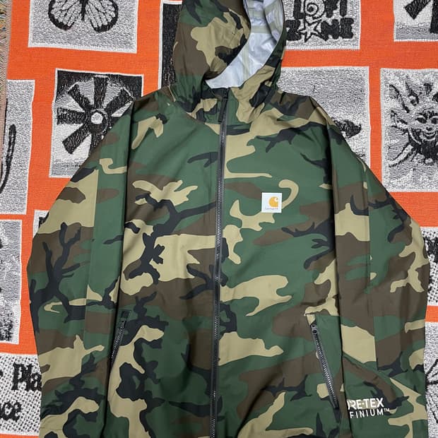 칼하트 카모자켓