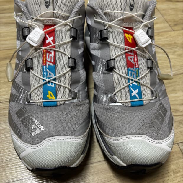 살로몬 xt-4 샤크스킨 메탈릭실버