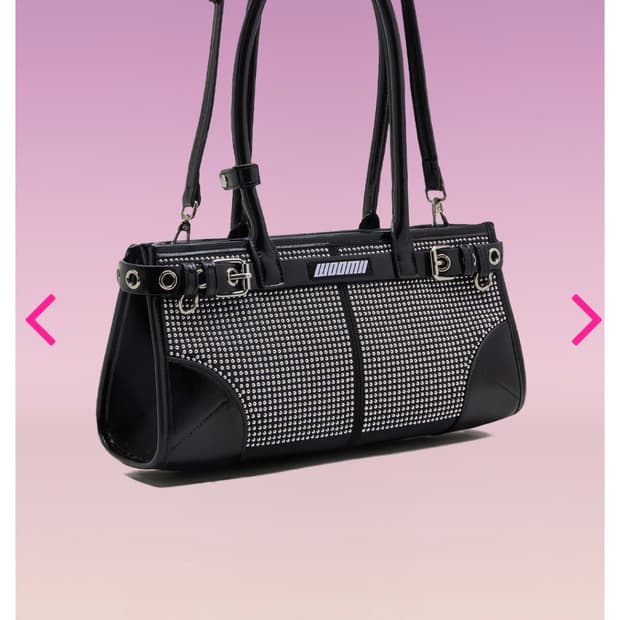 Woomii margot microstuds