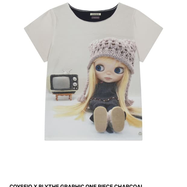 COYSEIO X BLYTHE GRAPHIC ONE PIECE CHARC