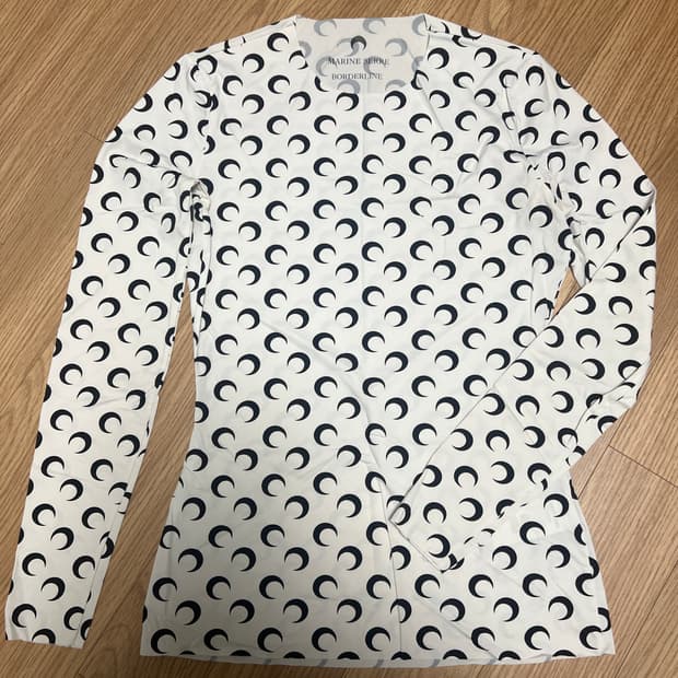 마린세르 보더라인 문 탑