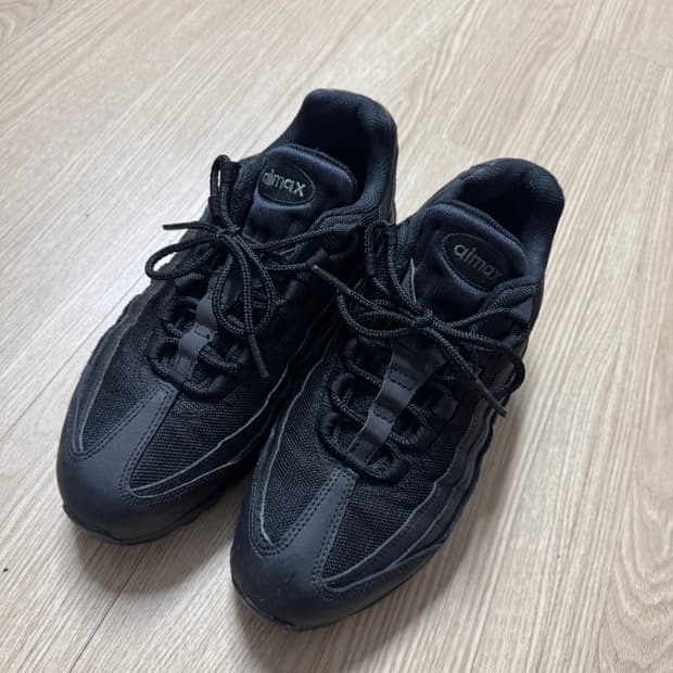 나이키 에어맥스 95 255mm 블랙