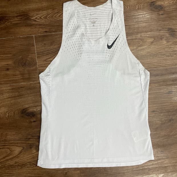 나이키 에어로스위프트 드라이 핏 ADV 러닝 싱글렛