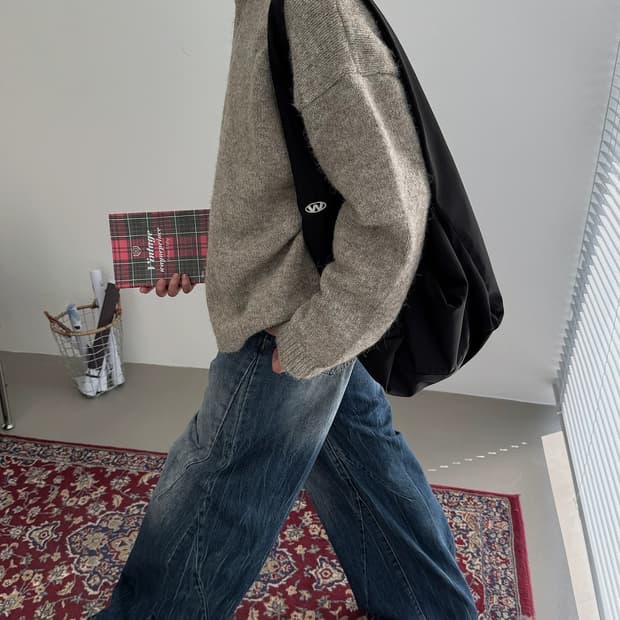 모헤어 풀오버 넥니트