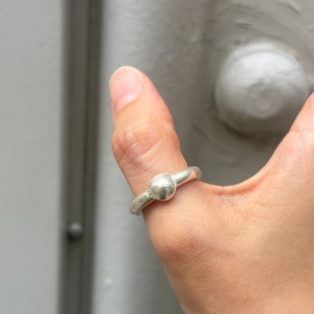 Modern Matte Ball Karen Silver Ring