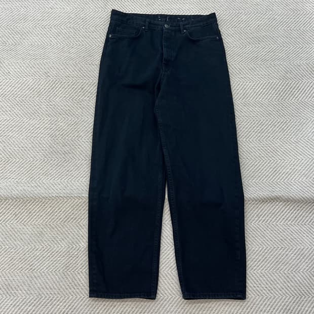 코스 흑청 데님팬츠 r3465