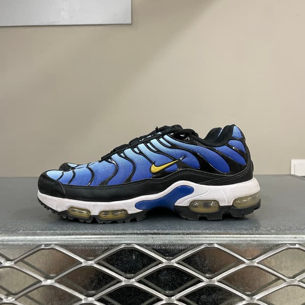 나이키 에어맥스 플러스 240 (gr-4418)