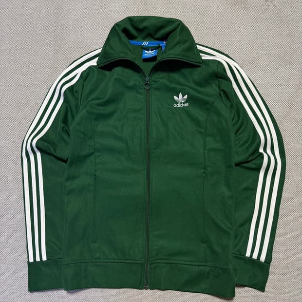 아디다스 유로파 트랙탑