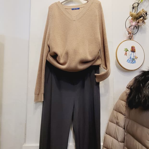 키이스 순모 베이지 니트