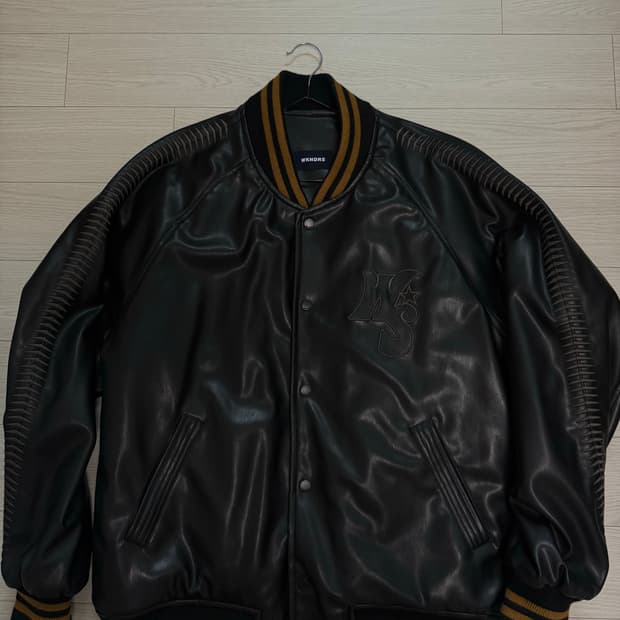 위캔더스 바시티레더자켓