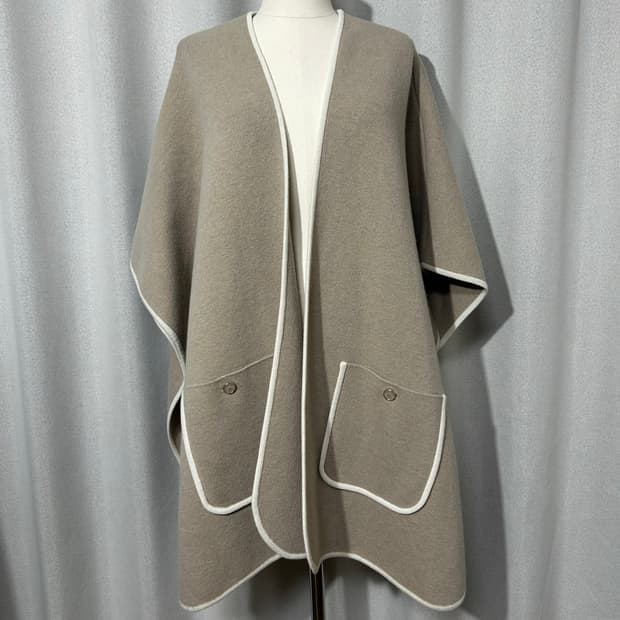 MOJO 캐시혼방울가디건 베이지색상 -미착용새상품,택포함-