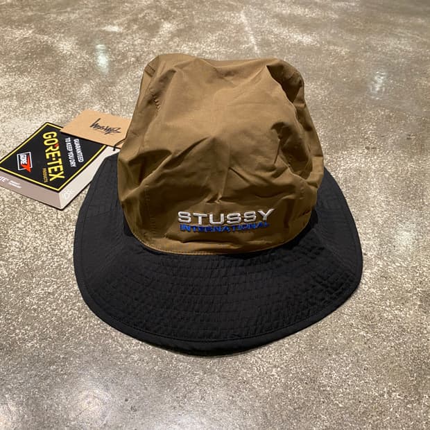 스투시 고어텍스 쉘 햇 코요테 (New)