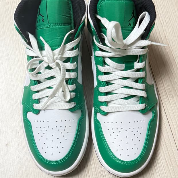 나이키 농구화 에어 조던 1 dq8426-301 럭키 그린