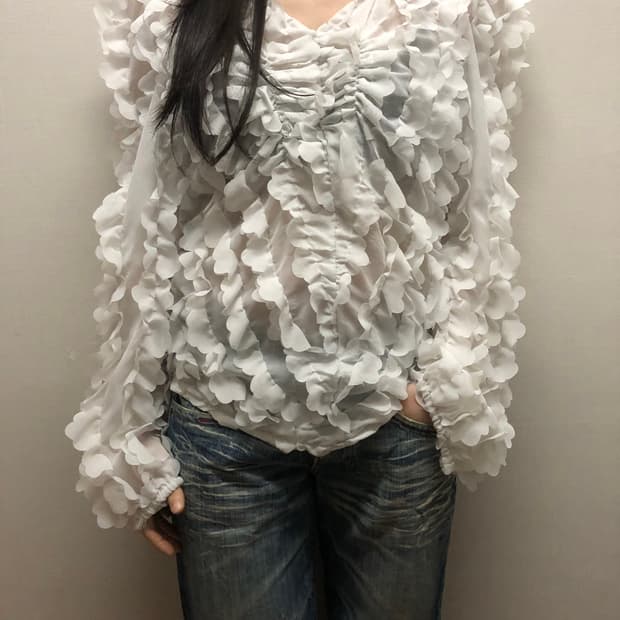 빈티지 화이트 프릴 블라우스